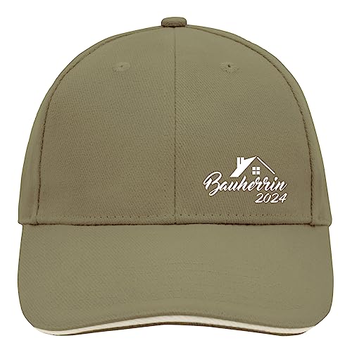 Huuraa Cappy Mütze Bauherrin 2024 Haus Unisex Kappe Größe Olive/Beige mit Motiv für Bauherren Geschenk Idee für Freunde und Familie von Huuraa