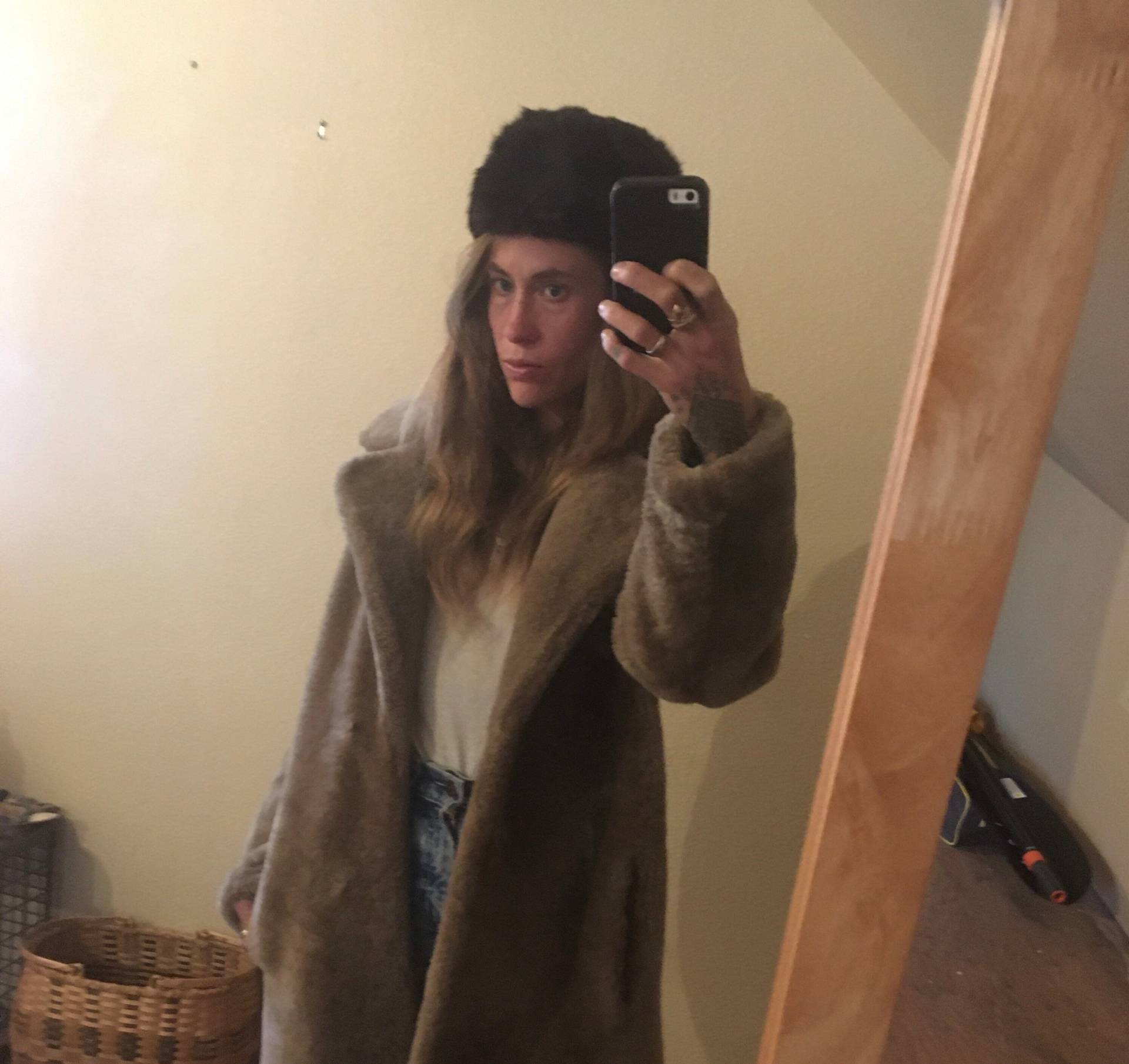 1960Er Pelz Baskenmütze Hut 60Er Mod Beatnik Dunkelbraun Schokolade Kaninchenfell Echt Clover Lane Luxe Glam Rocker Rock N Roll Boho Hippie Warm von HypnoticaVintage