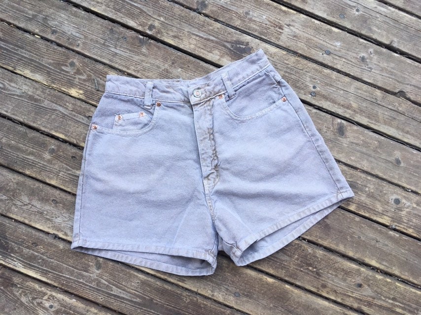 28/29 Hohe Taille 90Er Jahre Shorts Michael G. Baumwolle Leinwand Ente Beige Tan Kamel Khaki 28 29 Kleine Bis Mittlere S M Hochhaus 1990Er 80Er von HypnoticaVintage