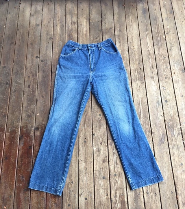 28x30 70S Wide Leg Jeans 28 Inch Waist 30 Inseam 1970S Cheryl Tiegs Supermodel High Rise Blue 100% Cotton Denim S M von HypnoticaVintage
