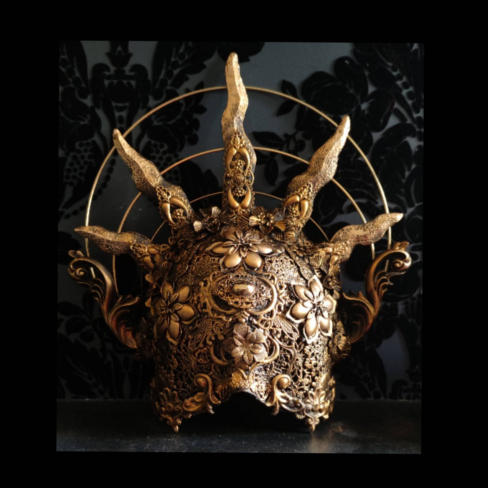 Helios Blind Maske - Auf Bestellung Helios Blind Maske - Auf Bestellung von HysteriaMachine