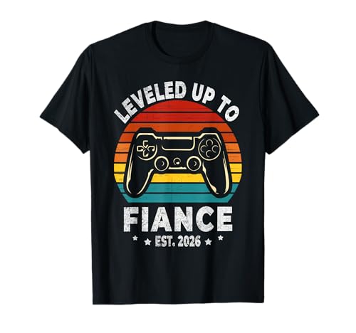 Ich Bin auf Fiance 2026 für ihn aufgestiegen. Just Engaged Gamer T-Shirt Ich Bin auf Fiance 2026 für ihn aufgestiegen. Just Engaged Gamer T-Shirt von I Leveled Up To Fiance 2026 Future Husband Tee