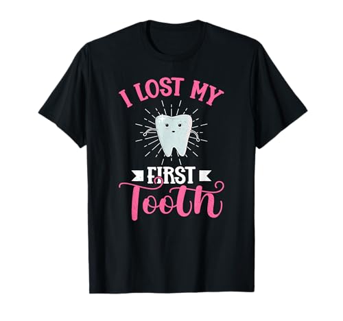 I Lost My First Tooth Lustiger Spruch Zitat Kinder T-Shirt von I Lost My First Tooth Funny Saying Quote Kids