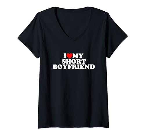 Damen I Love My Short Boyfriend T-Shirt mit V-Ausschnitt von I Love My Short Boyfriend