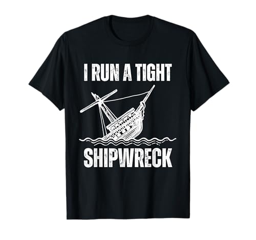 I Run Tight Shipwreck Lustiges Homeschool Mama Vintage Nautical T-Shirt I Run Tight Shipwreck Lustiges Homeschool Mama Vintage Nautical T-Shirt von I Run Tight Shipwreck Funny Mom Quote