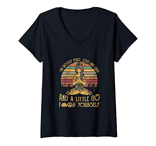 Damen I'm Mostly Peace Love And Light And A Little Go Yoga T-Shirt mit V-Ausschnitt Damen I'm Mostly Peace Love And Light And A Little Go Yoga T-Shirt mit V-Ausschnitt von I'm Mostly Peace Love And A Little Go Yoga Top