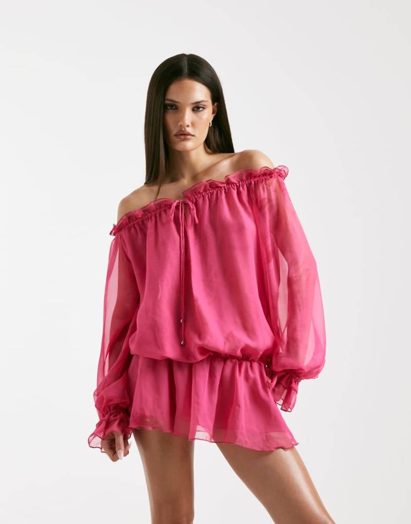 I. AM. GIA - Jazmin - Bardot-Playsuit in Pink aus Georgette-Chiffon mit tiefem Ausschnitt, tiefer Taille und Bindedetail-Rosa I. AM. GIA - Jazmin - Bardot-Playsuit in Pink aus Georgette-Chiffon mit tiefem Ausschnitt, tiefer Taille und Bindedetail-Rosa von I.AM.GIA