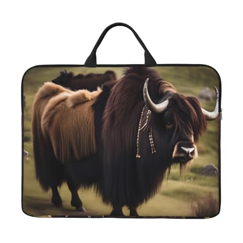 IHVBRHHM Mighty Highland Yak 14-Zoll-Laptop-Tasche mit stoßfestem Futter und tragbarem Design, geeignet für Business und Alltag. von IHVBRHHM