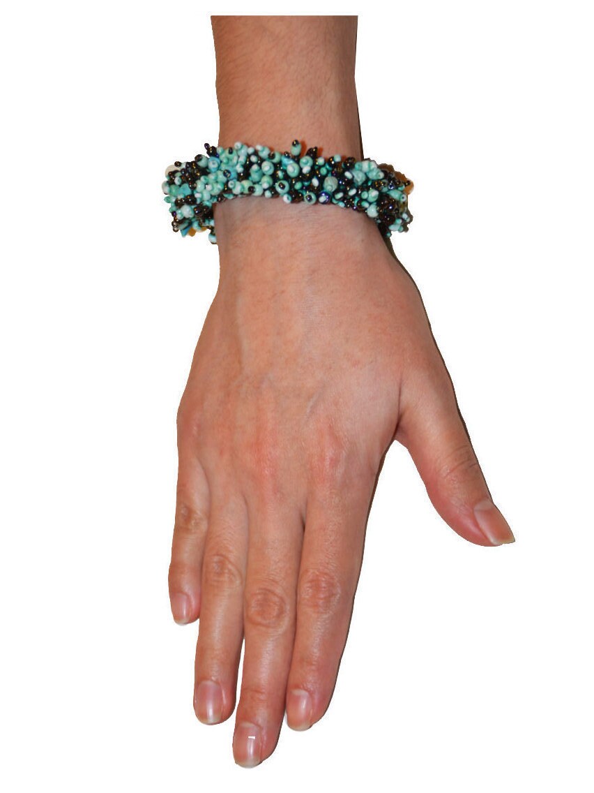 Mehrfarbiges Perlenarmband Halbedelstein Verstellbarer Strang Mehrfarbiges Perlenarmband Halbedelstein Verstellbarer Strang von IKALAoutfitter