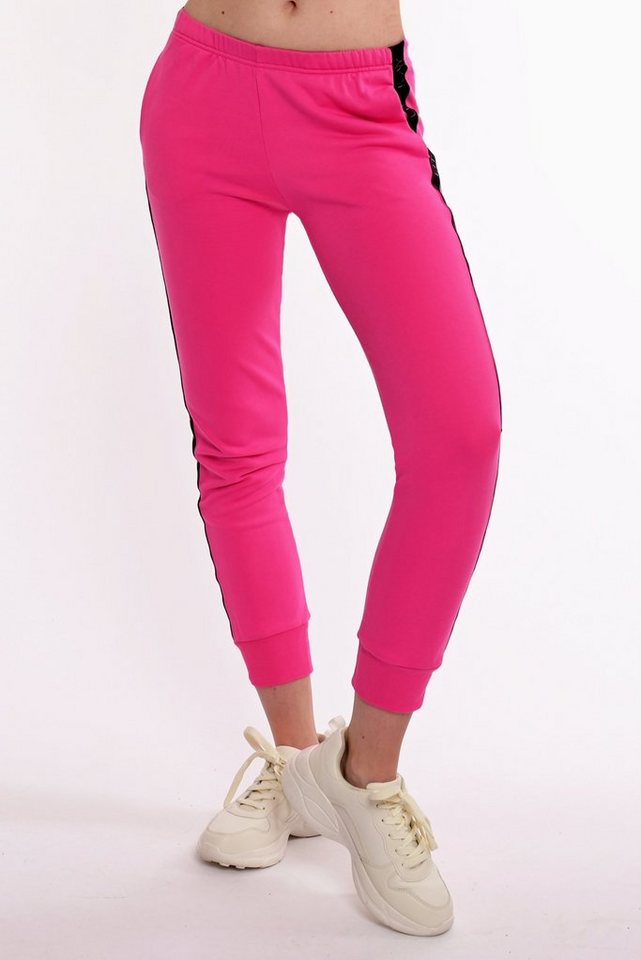 ILAY Lit Jogginghose Holy Pants Fuchsia von ILAY Lit