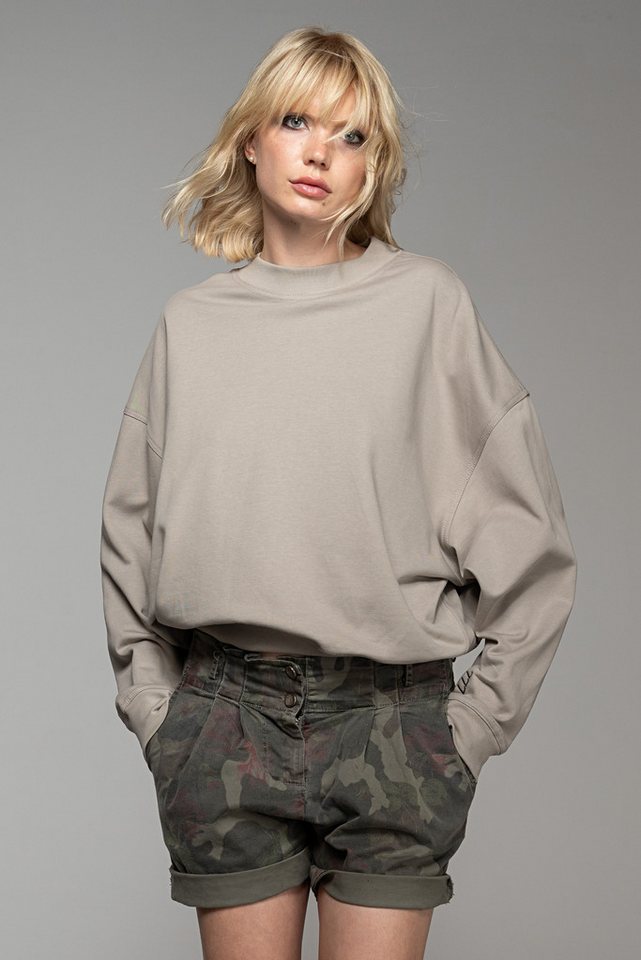 ILAY Lit Sweater Holy Sweater von ILAY Lit