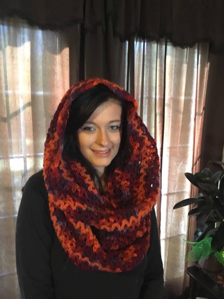 V-stich-Kapuzenschal von ILOVEStichesByCelita
