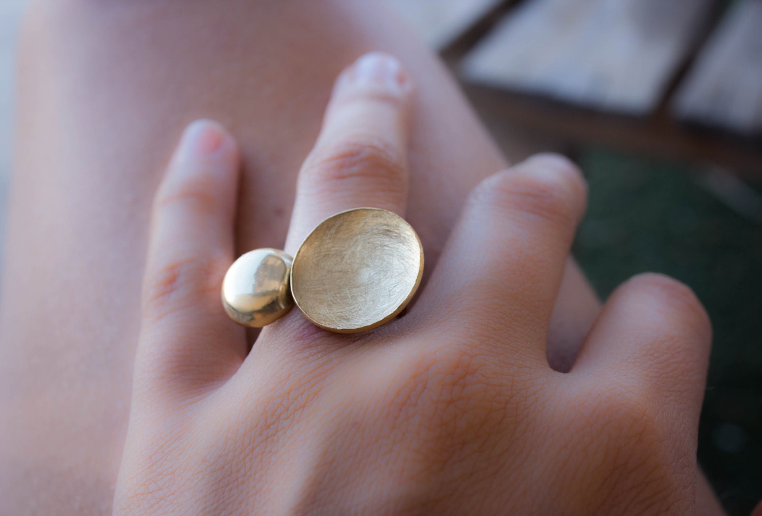 Vergoldete Ring 24K, Offene Gold Ring, Verstellbarer Elegante Mattes Finish, Floating Handgefertigt, Valentines Geschenk-Idee Vergoldete Ring 24K, Offene Gold Ring, Verstellbarer Elegante Mattes Finish, Floating Handgefertigt, Valentines Geschenk-Idee von ILUMA