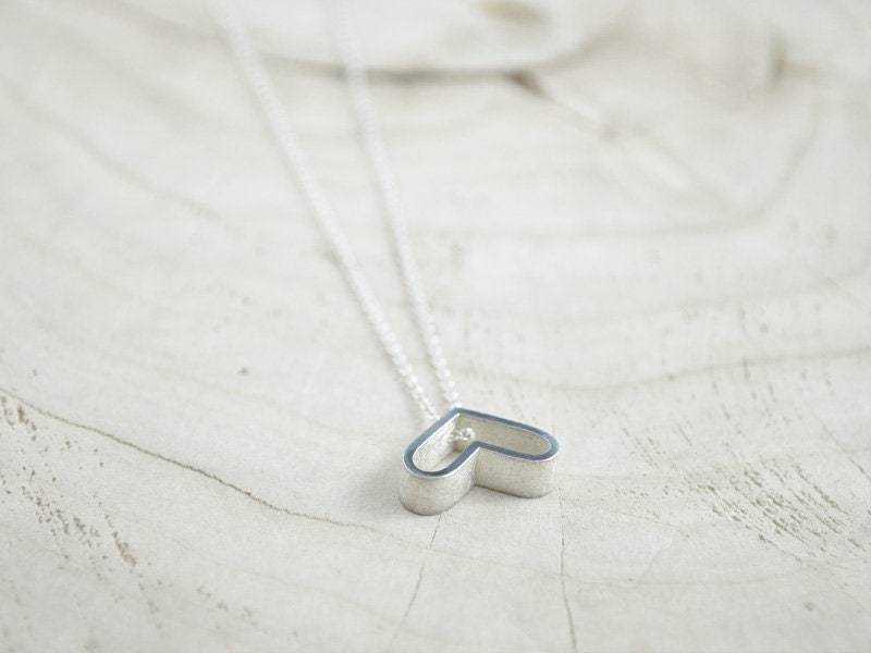 Herz Anhänger Silber Gebürstet Poliert Frau Freundin Schlicht Zart Modern Liebe Originell Romantisch Unendlichkeit Dezent Süß von ILamontagneCreations