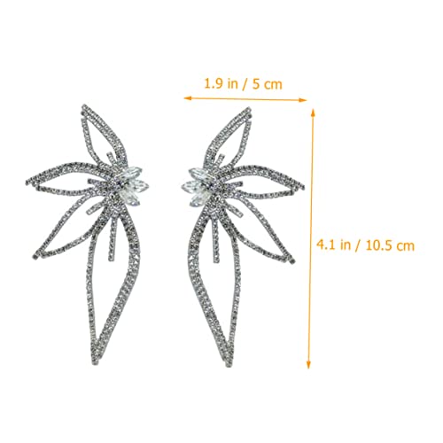 IMIKEYA Extravaganter Ohrschmuck Damen mit Funkelnden Strass Ohrringen Blumenform Statement Ohrringe für Party und Besondere Anlässe Silberfarbene Ohrstecker mit Transparenten Kristallen IMIKEYA Extravaganter Ohrschmuck Damen mit Funkelnden Strass Ohrringen Blumenform Statement Ohrringe für Party und Besondere Anlässe Silberfarbene Ohrstecker mit Transparenten Kristallen von IMIKEYA