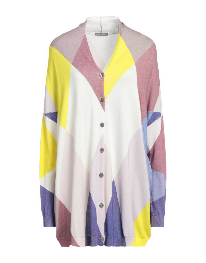 IN BED WITH YOU Strickjacke Damen Off white von IN BED WITH YOU