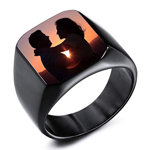 INBLUE Personalisierte Siegelring Gravur Farbbild Benutzerdefiniert Foto für Männer Jungen Frauen Mädchen Memorial Edelstahl-Schmuckpaket mit Ring Größen Einstellen (Schwarze Farbe) von INBLUE