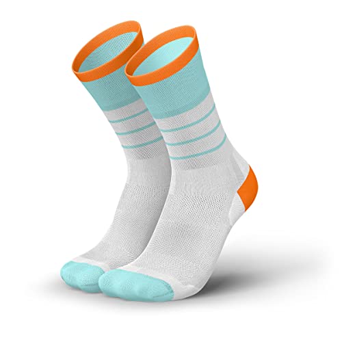 INCYLENCE Stripes V2 Sportsocken lang, leichte Running Socks, atmungsaktive und schweißableitende Kompressionssocken mit Anti-Blasen Schutz, Lauf-Socken für Damen und Herren, 43-46 von INCYLENCE