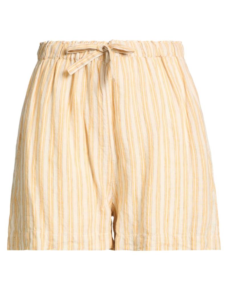 INDI & COLD Shorts & Bermudashorts Damen Beige von INDI & COLD