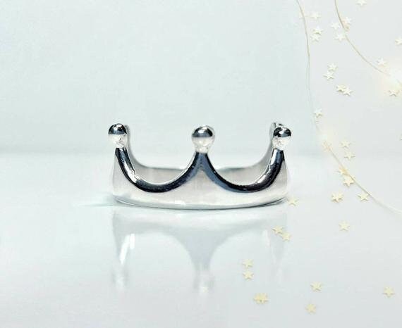 Krone Ring, Silber Tiara Prinzessin Minimalist Ring von INNOCENTIJEWELRY