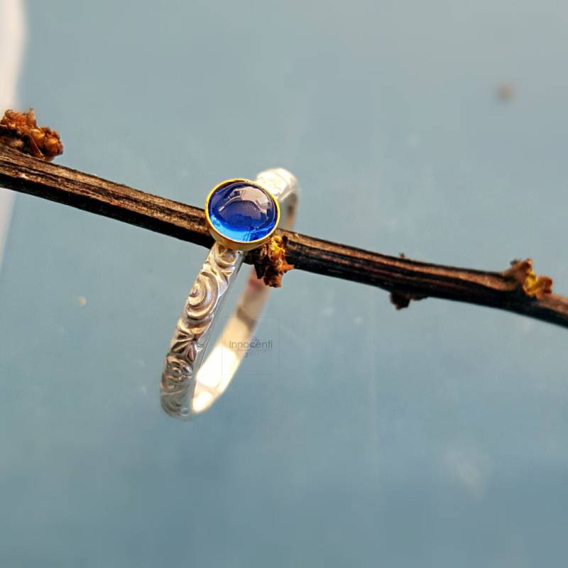 Spinell Ring Verlobungsring Blauer Steinring Gold Versprechen von INNOCENTIJEWELRY