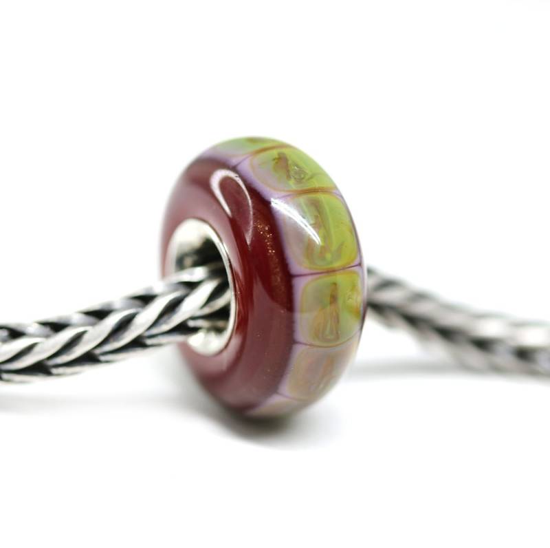 Rote Lampwork Glasperle Sterlingsilberkern Rote Lampwork Glasperle Sterlingsilberkern von INVSea