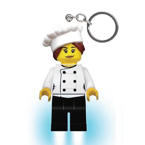 LEGO Chefkoch Schlüsselanhänger mit LED-Taschenlampe – 7,6 cm große Minifigur mit beweglichen Gliedmaßen (KE218H) – Schlüssellicht für Kinder & Erwachsene – inkl. Batterien von IQ