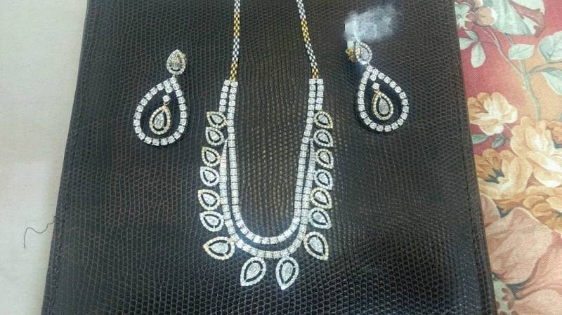 Faszinierende 5, 90 Ct Echtdiamant-Halskette in 14K Massivgold von ISHQQ