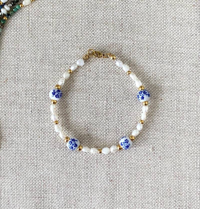 Süßwasserperlen Armband, Perlen Armband Damen, Porzellan Wasserfest Gold von ISQUS