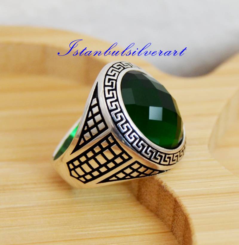 Handgemachte Ottoman Sterling Silber Herrenring Smaragd Kubikzirkon von ISTANBULSILVERART