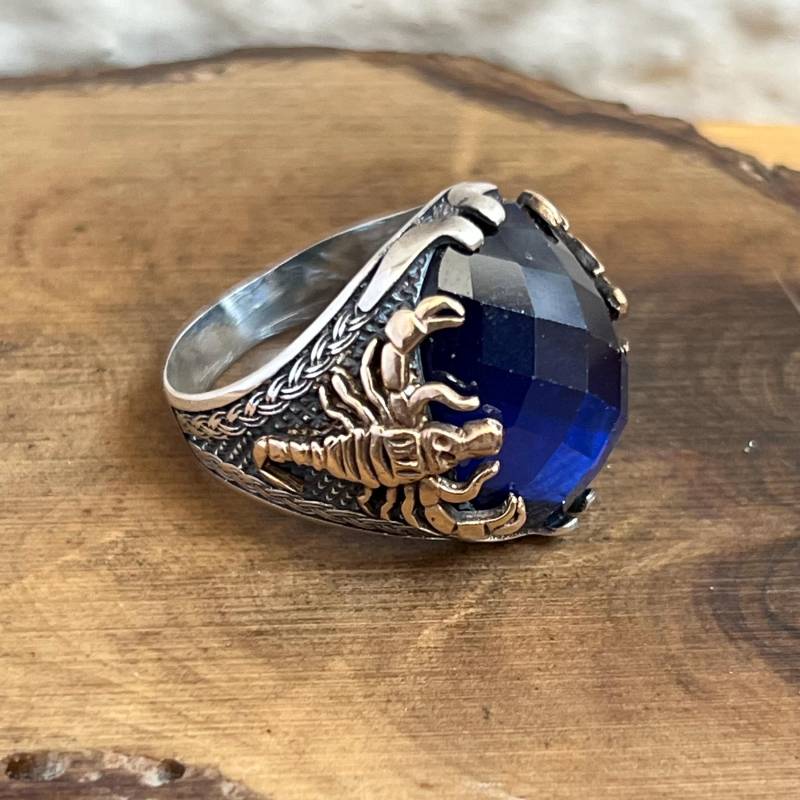 Handgemachte Sterling Silber Skorpion Ring Mit Saphir Stein von ISTANBULSILVERART