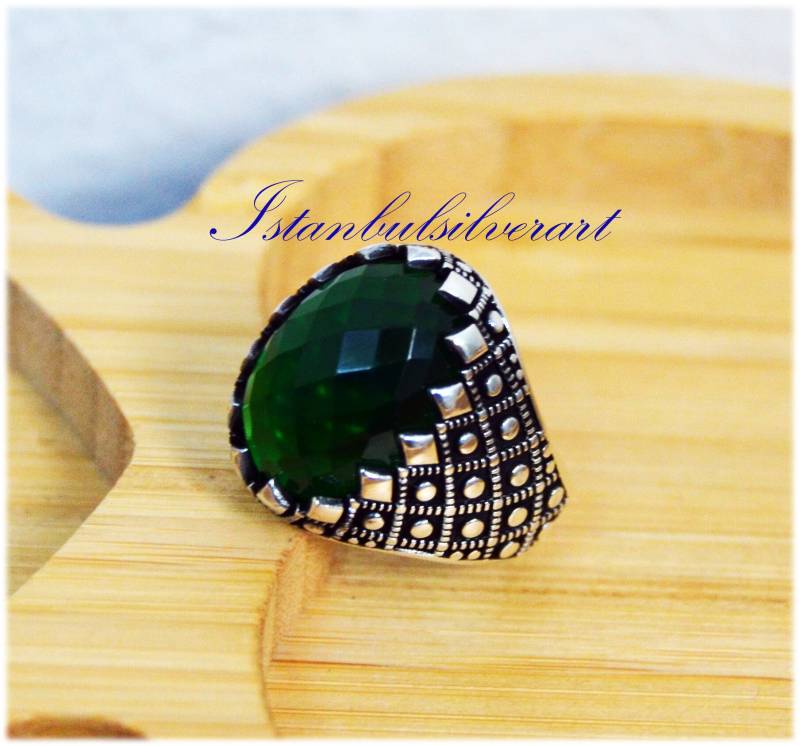 Handgemachter 925Er Silber Herrenring Ottomaner Smaragd & Cubic Zirkon von ISTANBULSILVERART