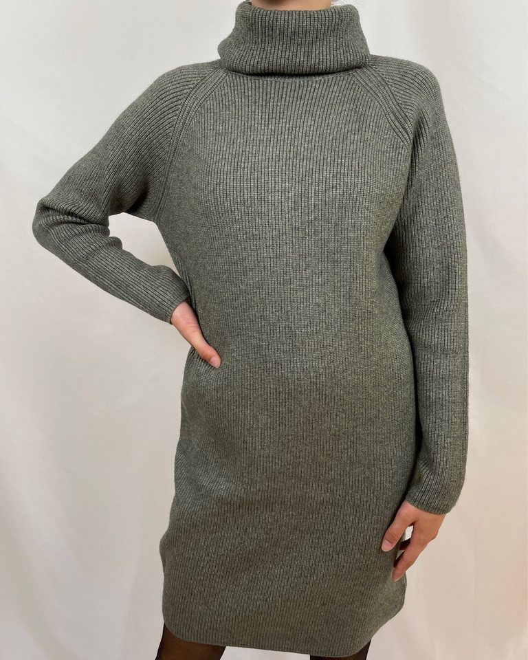 ITALY VIBES Strickkleid TACY - modisches Kleid mit Rollkragen - ONE SIZE passt hier Gr. S - L von ITALY VIBES