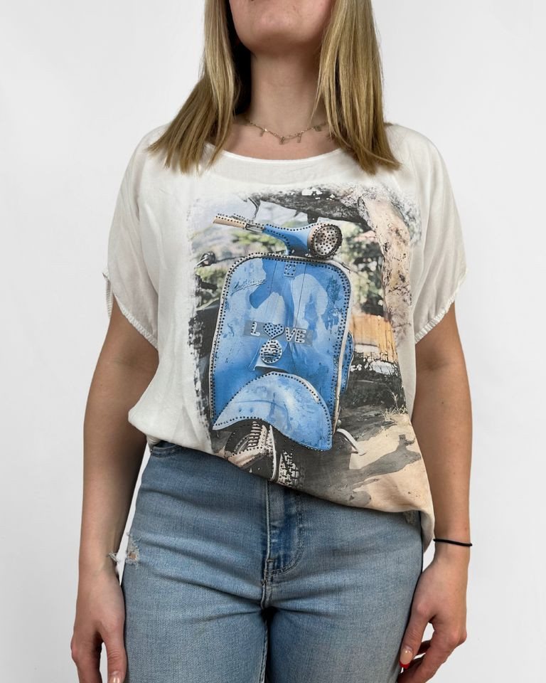 ITALY VIBES T-Shirt – Statement kurzarm Shirt mit Print und Strasssteinen - ONE SIZE passt hier Gr. XS - L von ITALY VIBES