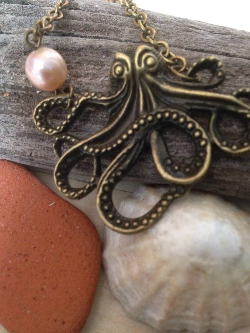 Oktopus Und Echte Perle von ITomJewellery