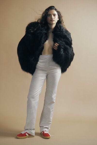 IVA RYCH Minimalistische Hose aus Strukturstoff I Deadstock von IVA RYCH