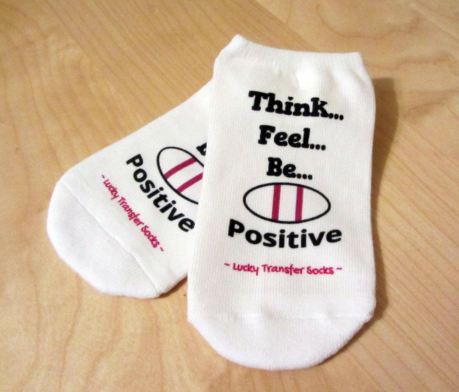 Ivf Socken, Geschenk, Ersatzmutter, Positive Gedanken -Pink - Lucky Transfer Day Socken Ivf Socken, Geschenk, Ersatzmutter, Positive Gedanken -Pink - Lucky Transfer Day Socken von IVFSurrogacyGoodies