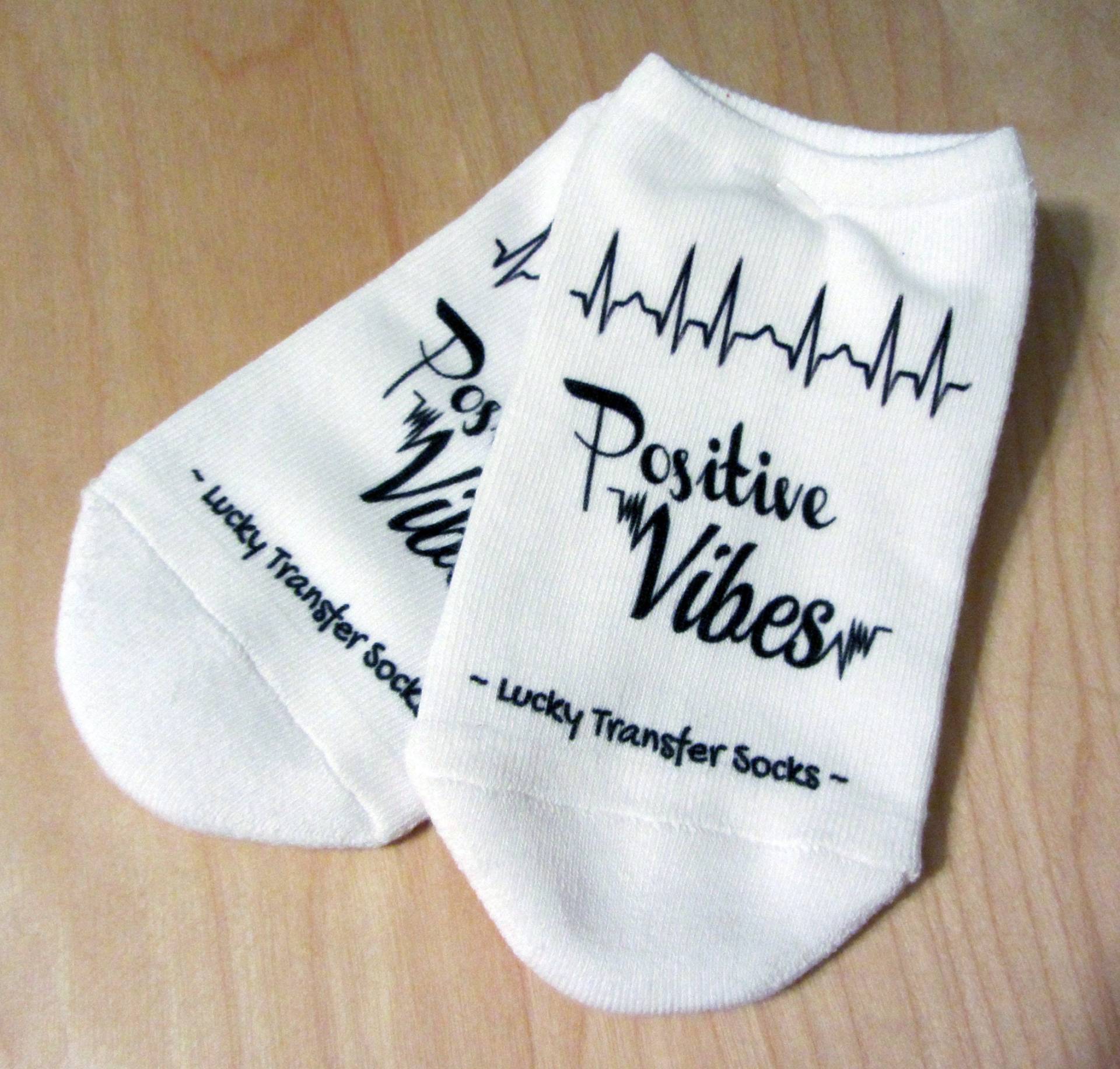 Ivf Socken, Geschenk, Ersatzmutter, Positive Vibes - Lucky Transfer Tcc, Day Ivf Socken, Geschenk, Ersatzmutter, Positive Vibes - Lucky Transfer Tcc, Day von IVFSurrogacyGoodies