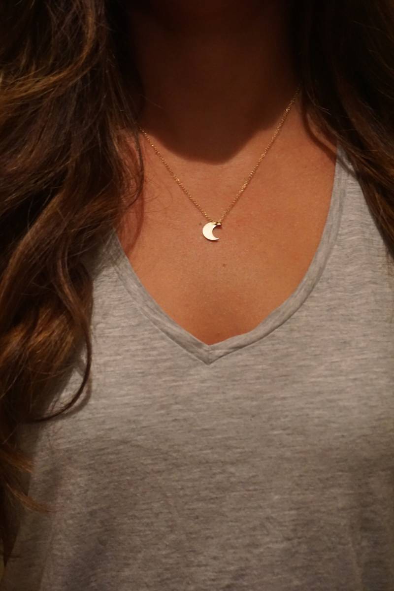 Goldfilled Halbmond Halskette Goldfilled Halbmond Halskette von IVIXXTreasures