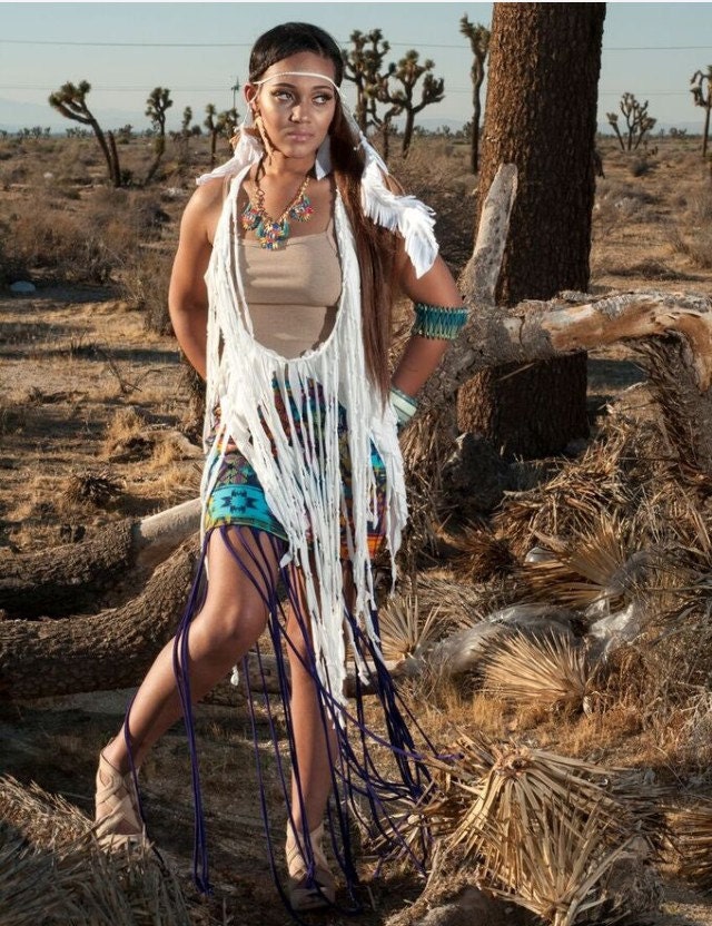 Ausverkauf, Makramee Weste, Makramee, Top, 60Er Mode, 70Er Hippie Fashion, Weiße Weste, Resort, Fransen Beach Wear Ausverkauf, Makramee Weste, Makramee, Top, 60Er Mode, 70Er Hippie Fashion, Weiße Weste, Resort, Fransen Beach Wear von IVLX