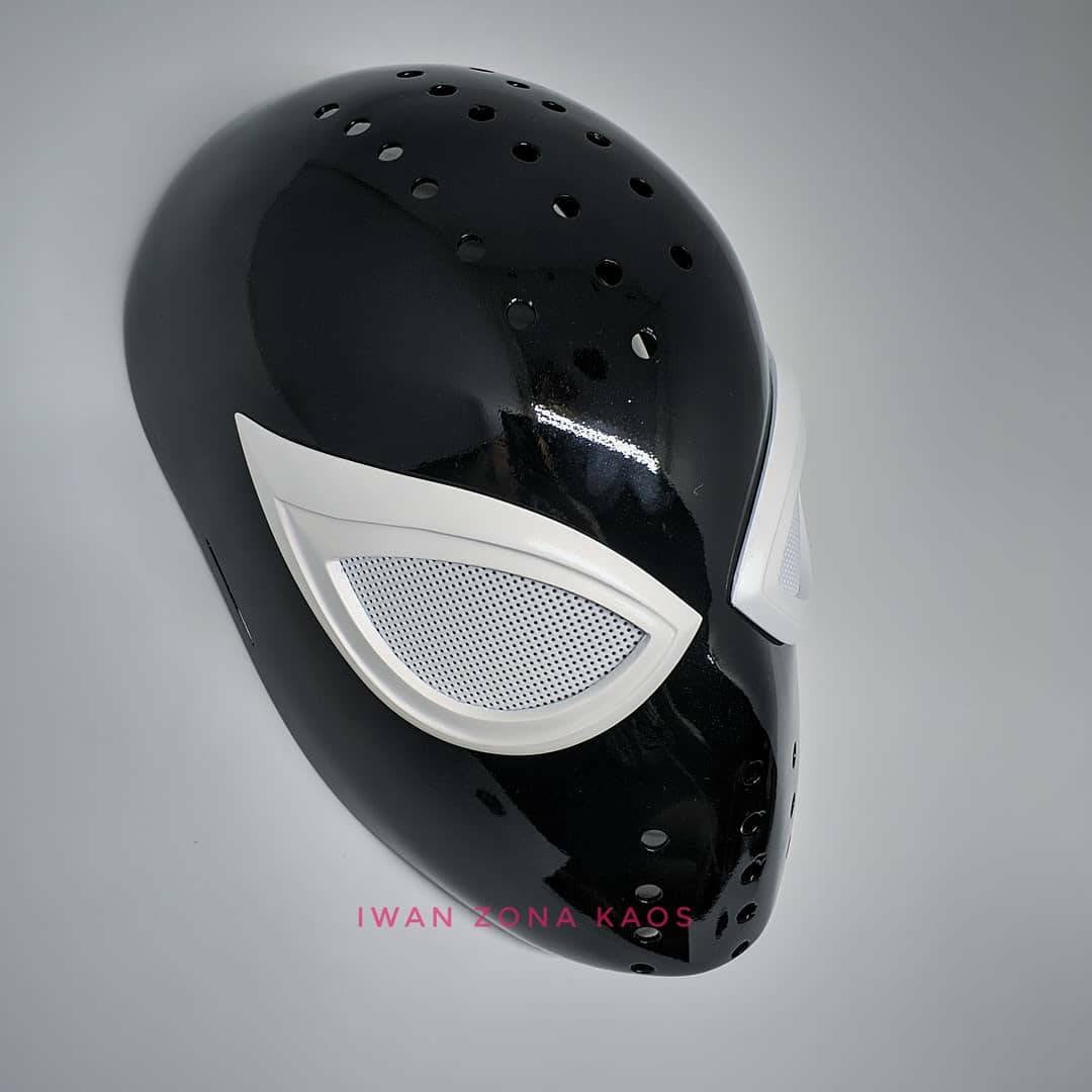 Negativer Spiderman Anzug, Gesichtsschale Und Gläser von IWANZONAKAOS