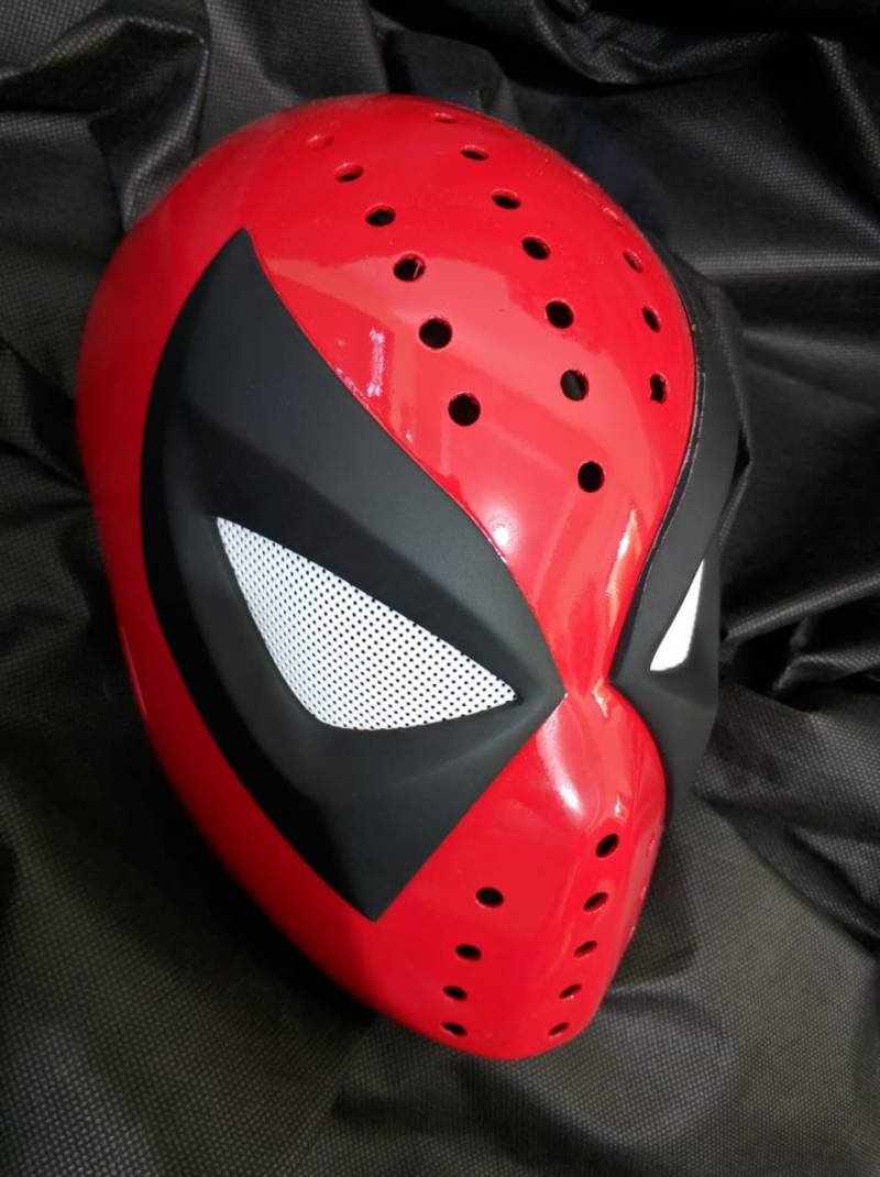 Spideypool Gesichtsmaske Und Gläser von IWANZONAKAOS