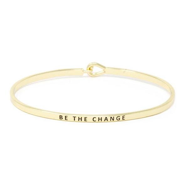 Personalisiertes Manschettenarmband Inspirierende Gravur von IWUUSA