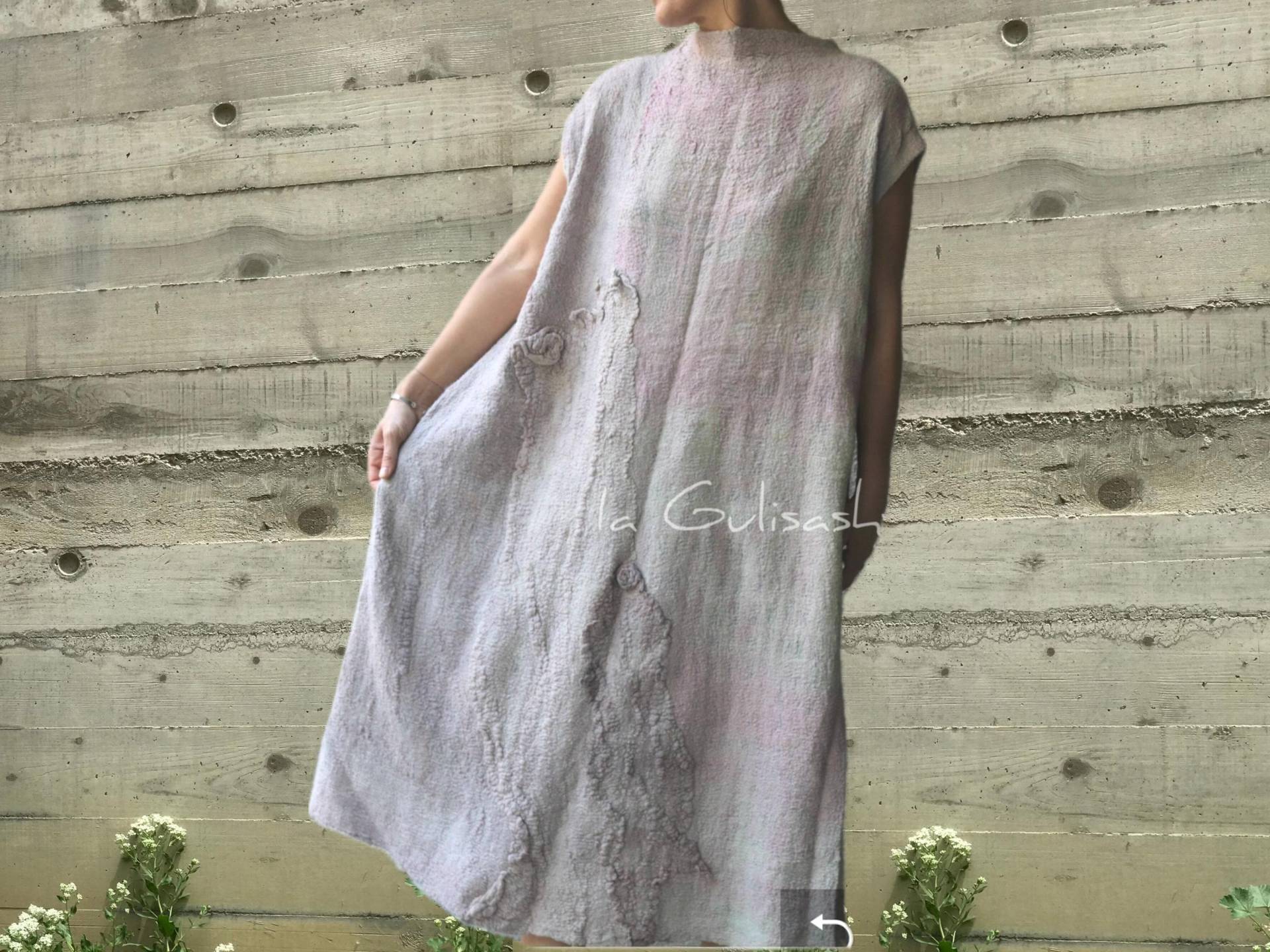 Handgefilztes Kleid Aus Merinowolle Plus Size Nuno Filz Tragbare Kunst von IaArtStudio