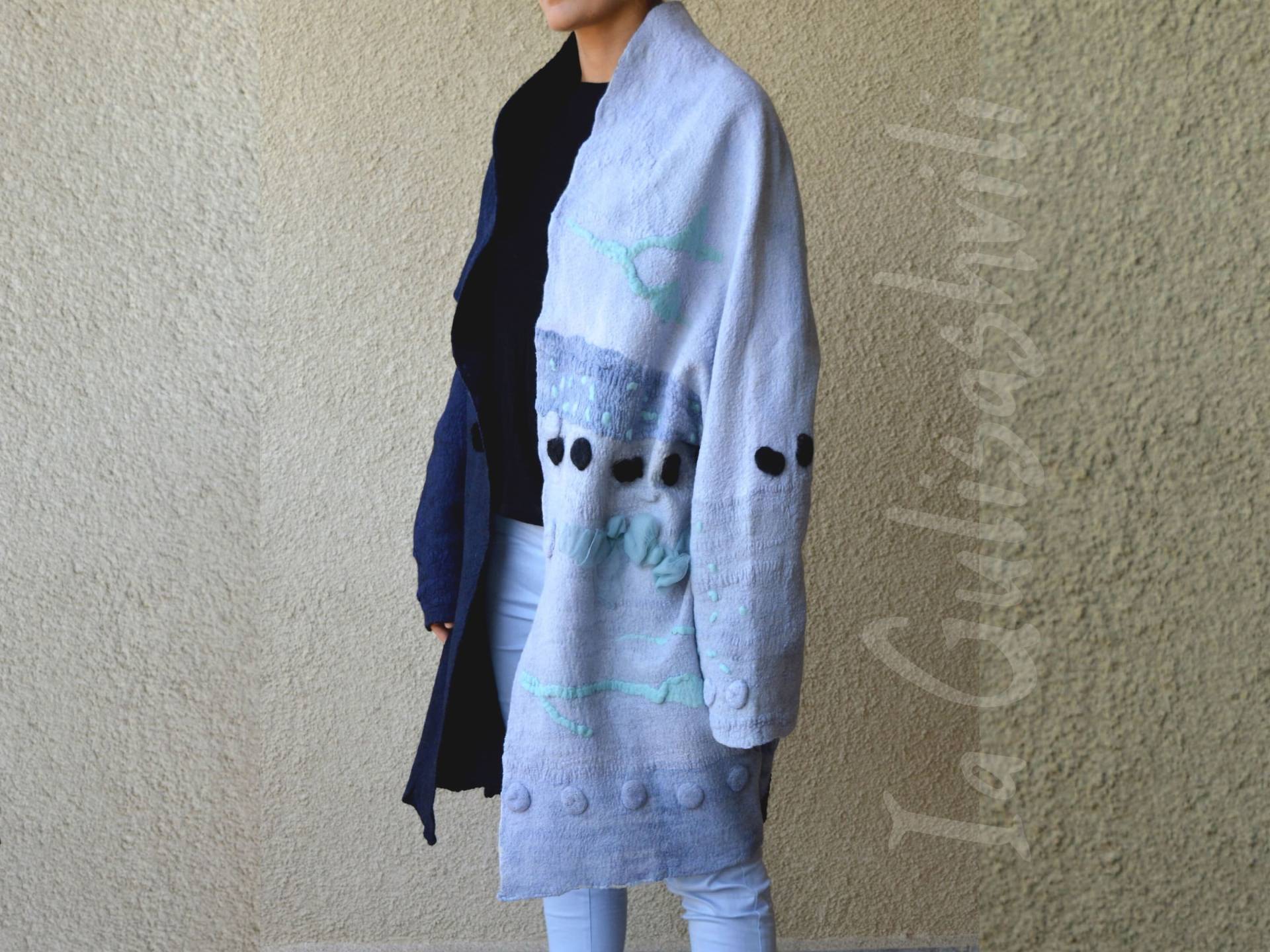 Plus Größe Hand Gefilzte Herbst Jacke. Frauen Oversized Nuno Filz Mantel. Wearable Art Handmade Designer Plus Größe Hand Gefilzte Herbst Jacke. Frauen Oversized Nuno Filz Mantel. Wearable Art Handmade Designer von IaArtStudio