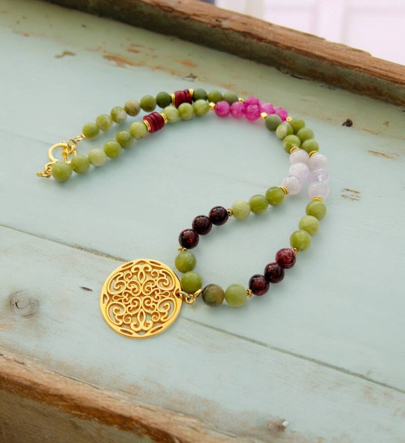 Boho-style Perlenkette Gold | Halskette Damen Mit Anhänger & Echtem Amethyst Ibiza Schmuck von IbizaSchmuck