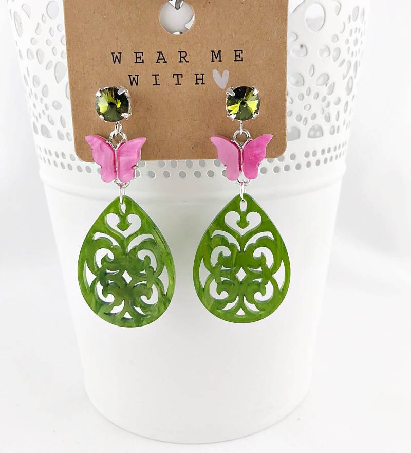 Ohrringe Silber -Boho Style | Hängend Pink Grün Schmetterling Hängeohrringe Kristall Glas Hornschmuck Horn Statement Ohrringe Silber -Boho Style | Hängend Pink Grün Schmetterling Hängeohrringe Kristall Glas Hornschmuck Horn Statement von IbizaSchmuck