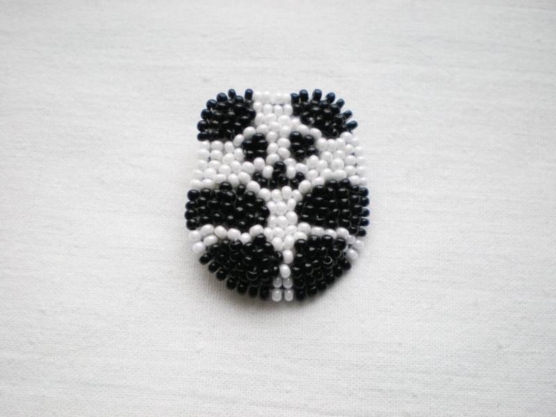 Handgemachte Panda Brosche Schwarz-Weiße Brosche von IceBells