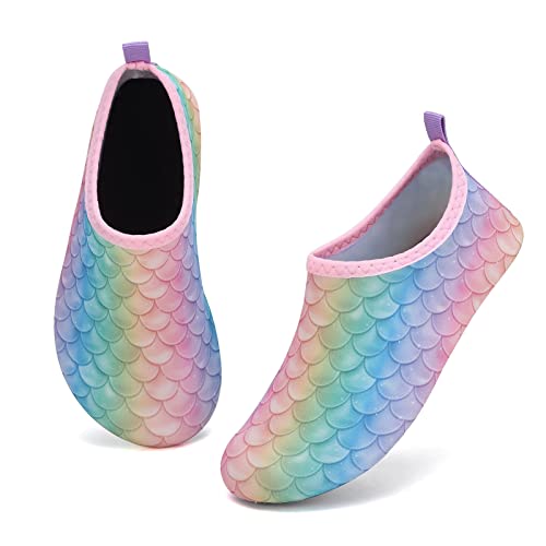 IceUnicorn Badeschuhe Kinder Schwimmschuhe Jungen Mädchen Strandschuhe Baby Aquaschuhe Barfußschuhe Kleinkind Wasserschuhe(Regenbogenfischschuppen, 22/23 EU) von IceUnicorn