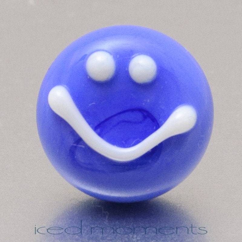 Anstecknadel - Smile - Blau Lampwork Glas von IcedMoments